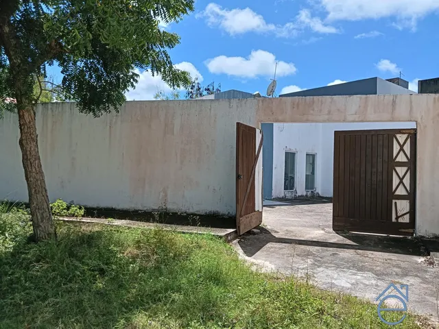 Imagem 10: Casa À Venda em Barra de São Miguel, 4 Quartos, Sendo 2 Suítes, Sala e Cozinha