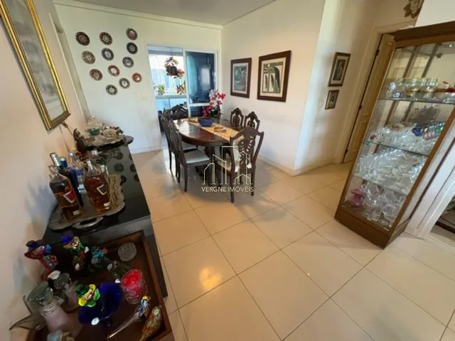 Imagem 2: Apartamento de Luxo em Patamares com 4 quartos 3 suítes 2 salas 4 banheiros 3 vagas de