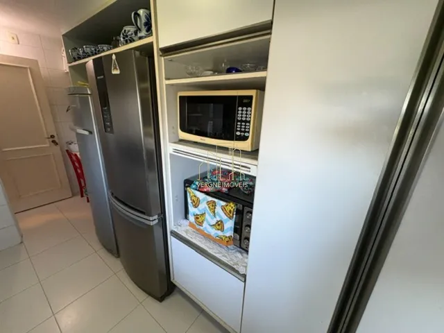 Imagem 15: Apartamento de Luxo em Patamares com 4 quartos 3 suítes 2 salas 4 banheiros 3 vagas de