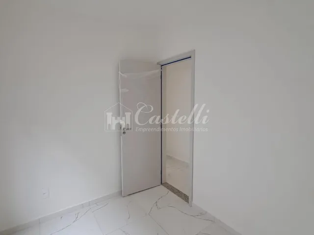 Imagem 12: Casa para a Venda no Bairro Uvaranas, em Ponta Grossa - Pr