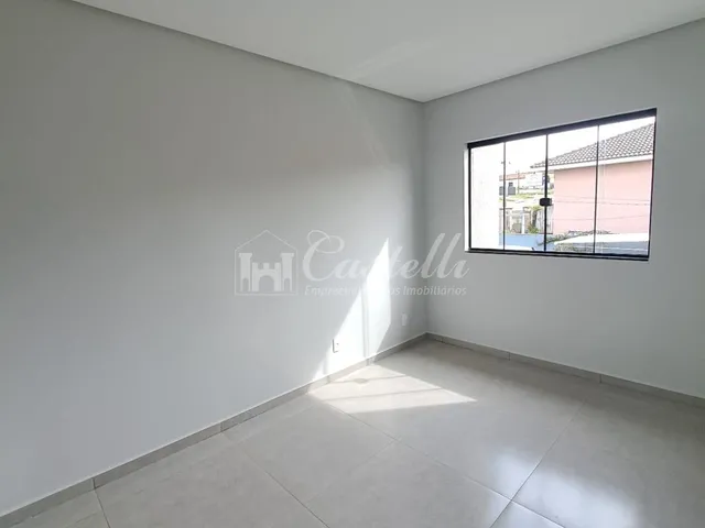 Imagem 13: Sobrado À Venda, no Bairro Uvaranas, em Ponta Grossa - Pr