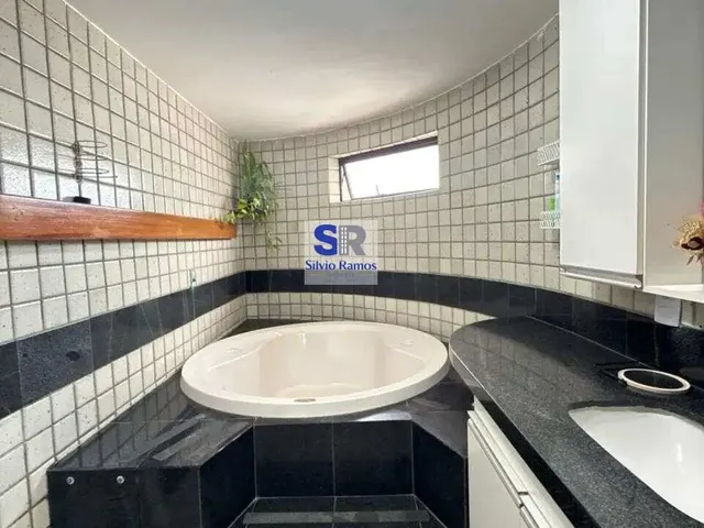 Imagem 9: Alto Padrão Frente Mar | 250 M² | 4 Suítes