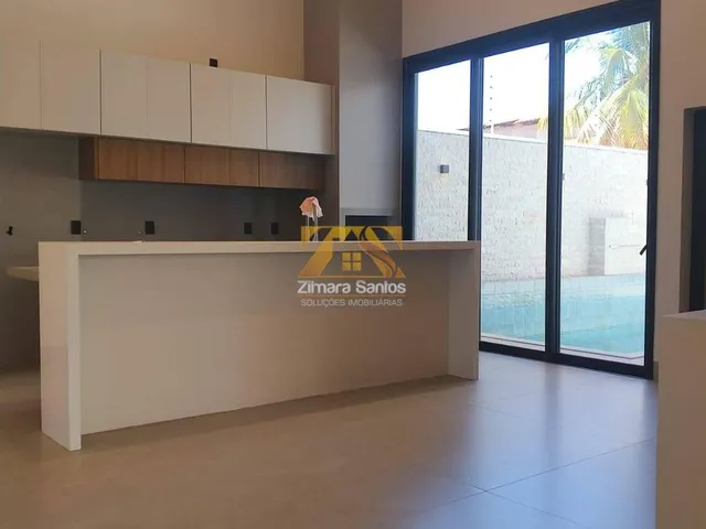 Imagem: Casa Alto Padrão com 3 suítes, 217 m²