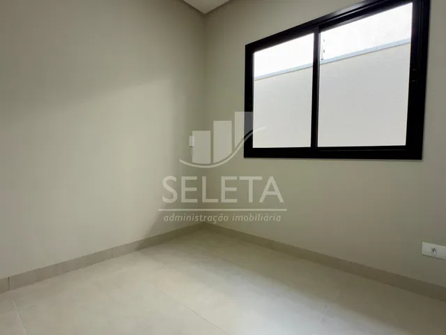 Imagem 3: Casa À Venda Próxima da Univel