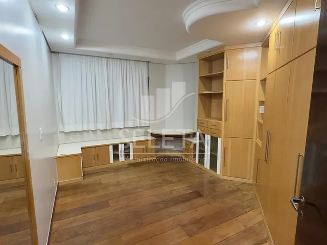 Imagem 16: Amplo Apartamento para Locação, 1 Suite, 3 Quartos e 2 Vagas de Garagem no Centro, Cascavel Pr