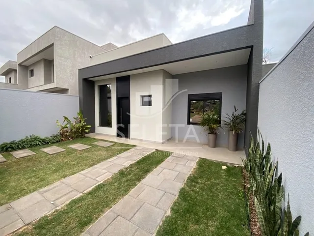 Imagem: Casa com 1 Suite e 2 Quartos À Venda, no