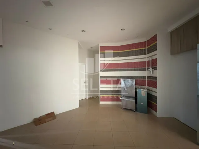 Imagem 2: Sala Comercial À Venda no Edifício Central Park, no Centro de Cascavel Pr