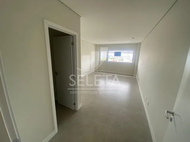 Imagem 10: Sala Comercial À Venda, no Dom Medical Center, Centro, Cascavel - Pr