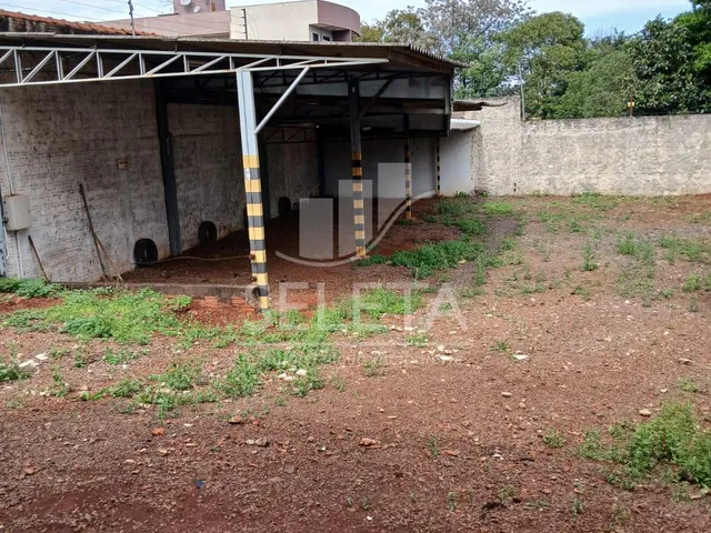 Imagem 13: Sala Comercial com 600M2 para Locação no Bairro Coqueiral