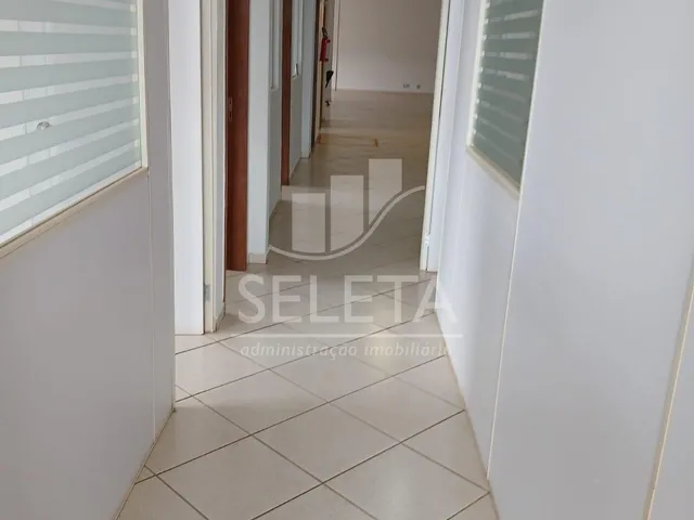 Imagem 16: Sala Comercial com 600M2 para Locação no Bairro Coqueiral