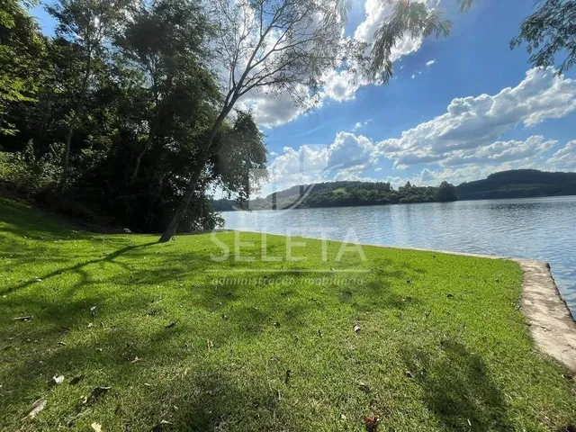 Imagem: Terreno beira lago com 2.000m para chácara