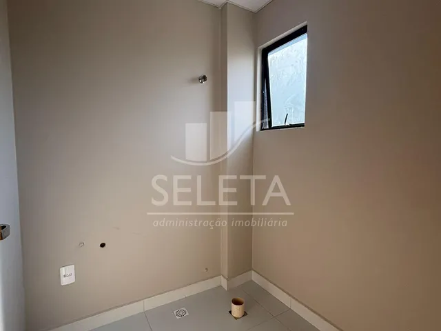 Imagem 2: Sala Comercial de 33M para Locação no Centro, Cascavel, Pr