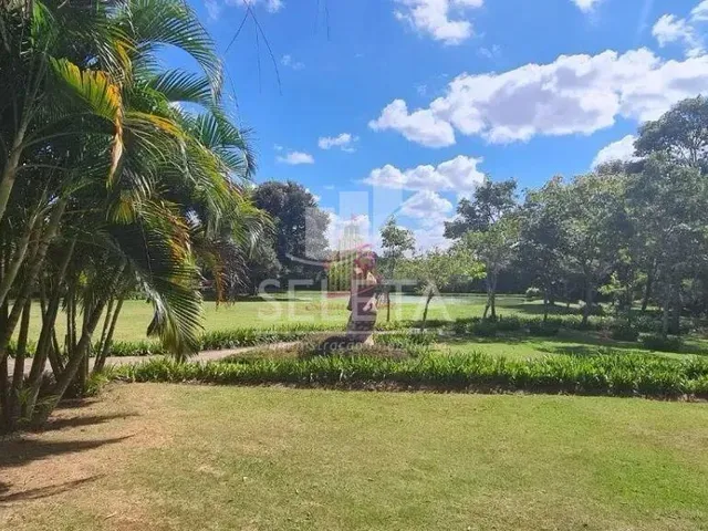 Imagem: Lindo Terreno À Venda em Condomínio de