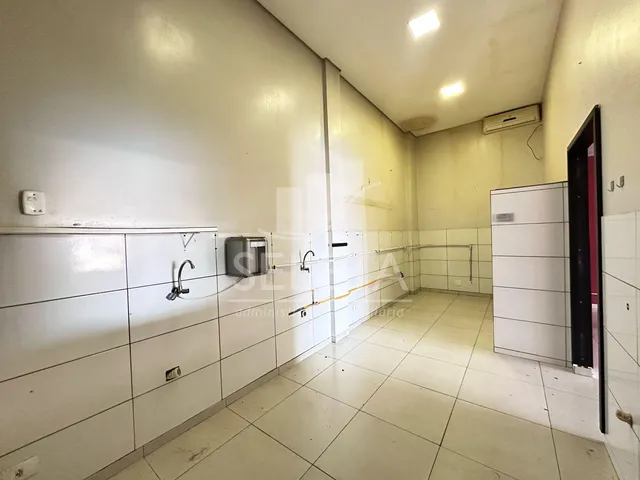 Imagem 8: Sala Comercial para Alugar na Avenida Brasil com 200M , no Bairro Fag