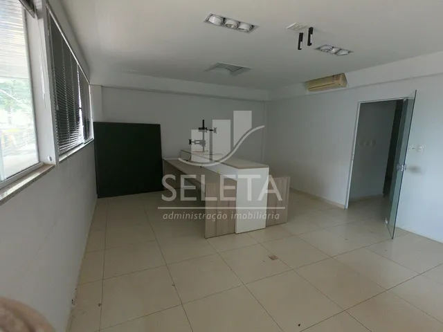 Imagem 8: Sala Comercial no Centro, Cascavel - Pr - Ed. Serra Dourada - 134M Totais, 2 Vagas de Garagem