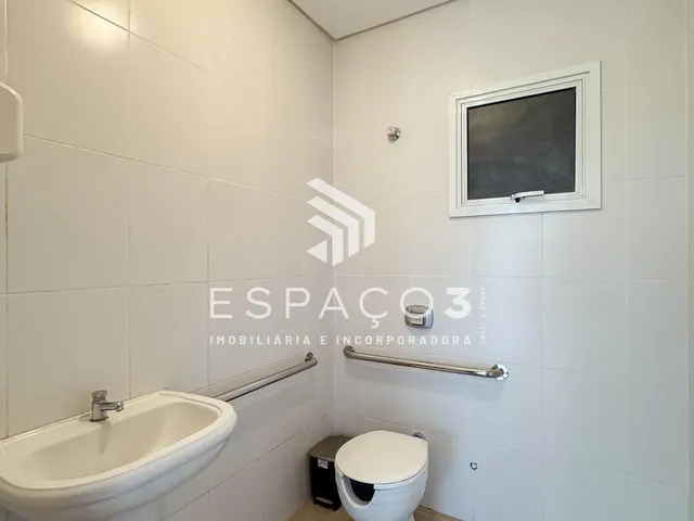 Imagem 12: Sala Comercial de Esquina no Primeiro Andar no Centro com 84,86 M² em Medianeira
