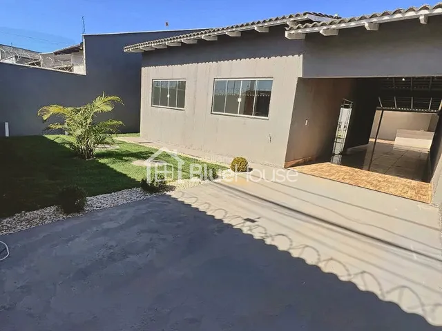 Imagem: Casa de 3 Quartos sendo 1 suíte, em alto