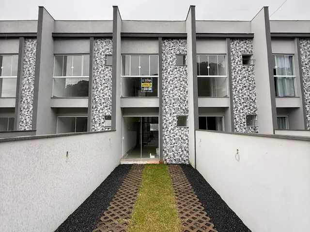 Imagem: Sobrado Triplex com 2 Suítes e 2 Vagas