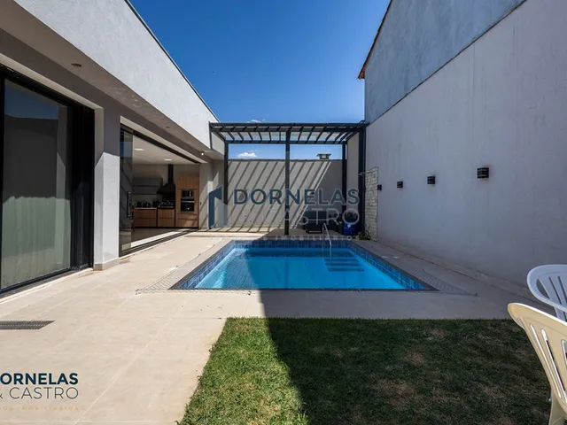 Imagem 6: Casa Alto Padrão no Guarapark Condomínio Fechado Lazer com Piscina