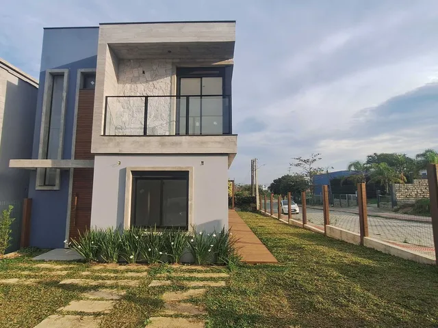 Imagem: Casa de esquina de 3 dormitórios em Ferraz