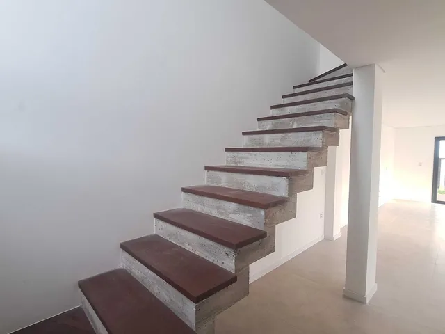 Imagem 12: Casa de Esquina de 3 Dormitórios em Ferraz