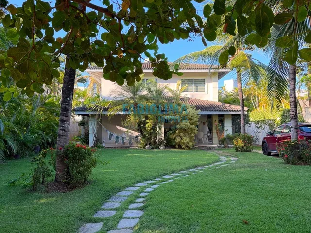 Imagem: Casa a venda em Busca Vida Resort, 4 suítes
