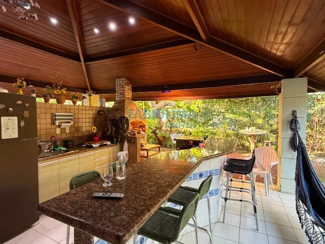 Imagem 4: Casa a venda em Busca Vida Resort, 4 suítes