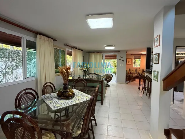 Imagem 16: Casa a venda em Busca Vida Resort, 4 suítes
