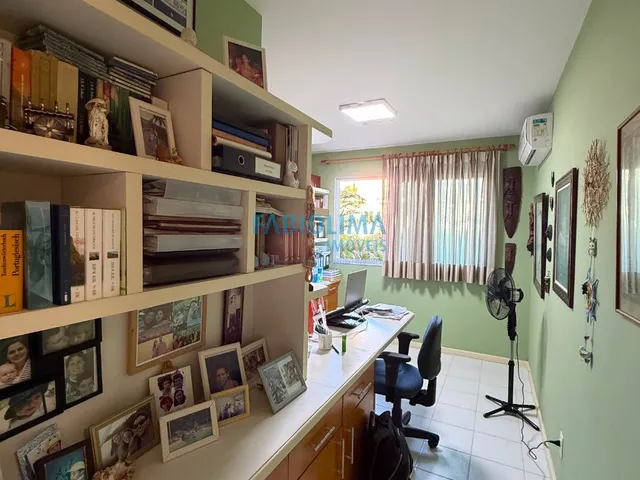 Imagem 2: Casa a venda em Busca Vida Resort, 4 suítes