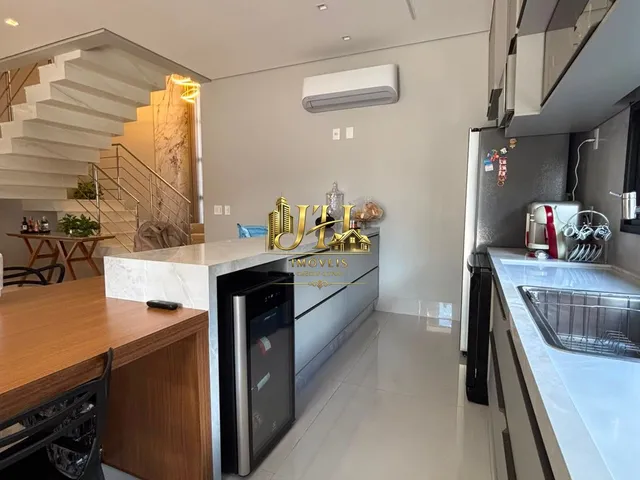 Imagem 16: Sobrado de Alto Padrão À Venda