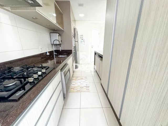 Imagem 11: Apartamento na Trindade - 3 Dormitórios, Sendo 1 Suite1 + 2 Demi-Suítes - Florianópolis/Sc