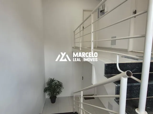 Imagem 5: VENDO ENORME APARTAMENTO, COM 03 QUARTOS - SENDO 02 SUÍTES E 02 VAGAS COBERTAS