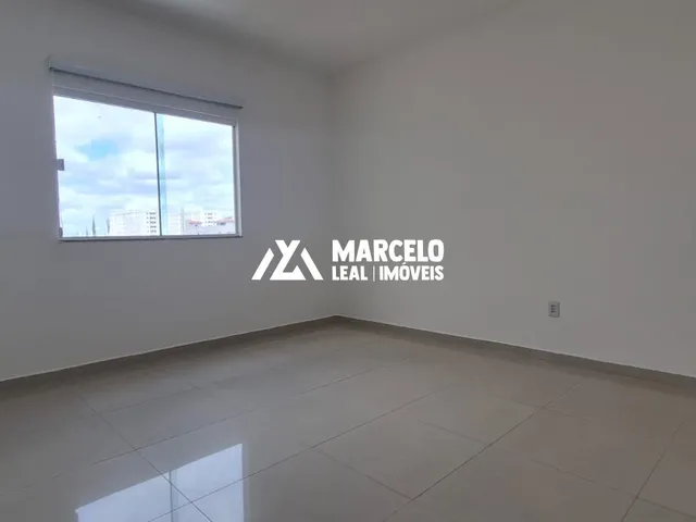 Imagem 13: VENDO ENORME APARTAMENTO, COM 03 QUARTOS - SENDO 02 SUÍTES E 02 VAGAS COBERTAS