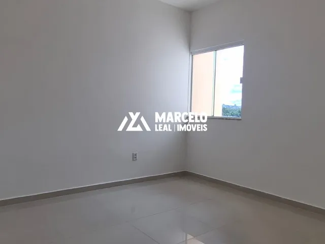 Imagem 7: VENDO ENORME APARTAMENTO, COM 03 QUARTOS - SENDO 02 SUÍTES E 02 VAGAS COBERTAS