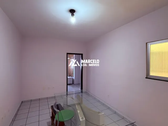 Imagem 6: OPORTUNIDADE! APARTAMENTO AMPLO COM SACADA E MÓVEIS, PRÓXIMO A FREI BENJAMIN E E