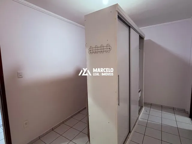 Imagem 14: OPORTUNIDADE! APARTAMENTO AMPLO COM SACADA E MÓVEIS, PRÓXIMO A FREI BENJAMIN E E