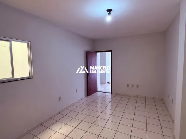 Imagem 4: OPORTUNIDADE! APARTAMENTO AMPLO COM 02 SACADAS E 135 M² EM FRENTE AO COLÉGIO PAU