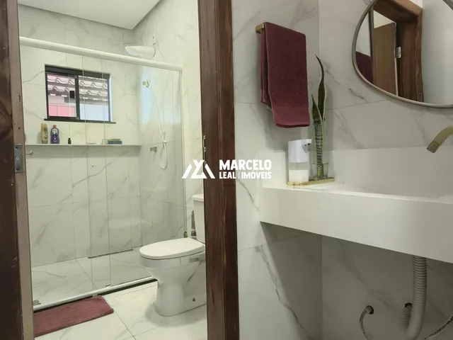 Imagem 11: Vendo excelente casa com 3 quartos sendo 1 suíte master com closet e demi-suíte