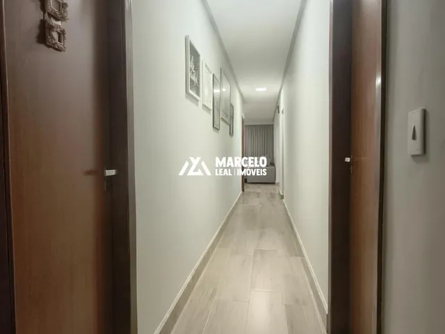 Imagem 8: Vendo excelente casa com 3 quartos sendo 1 suíte master com closet e demi-suíte