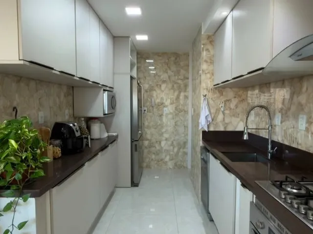 Imagem 10: APTO À VENDA NO RESIDENCIAL MÁRIO CRAVO COM 3/4, TOTALMENTE REFORMADO E EM UM PRÉDIO