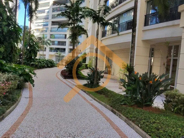 Imagem 12: Imperdível apartamento de luxo com 3 suítes e 3 vagas no Jardim Marajoara, São
