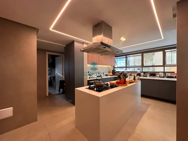 Imagem 11: Apartamento à venda na Graça com 400m², 3 suítes, 5 vagas e vista mar