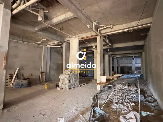 Imagem 8: Loja Comercial de 678M² com 9 Vagas de Garagem no Bairro Menino Jesus santa Mari
