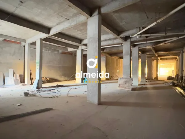 Imagem 11: Loja Comercial de 678M² com 9 Vagas de Garagem no Bairro Menino Jesus santa Mari