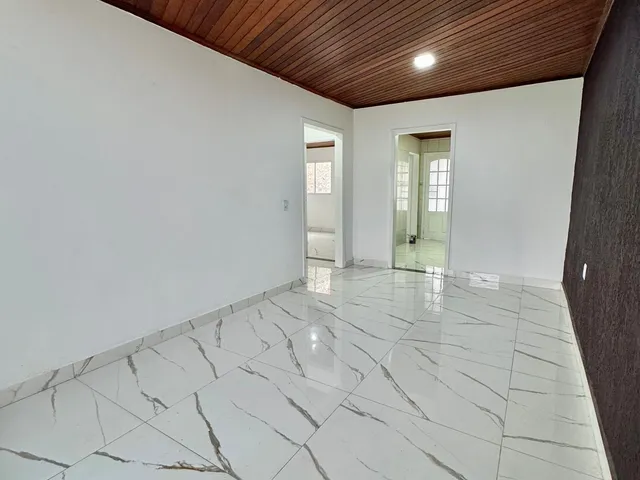 Imagem 8: Casa À Venda no Bairro Jardim do Bosque - Cachoeirinha/Rs