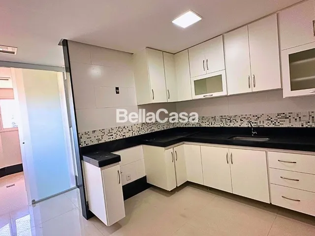 Imagem 2: Apartamento À Venda de 4 Quartos (Sendo 4 Suites) / 4 Vagas - Praia do Morro - Guarapari-Es