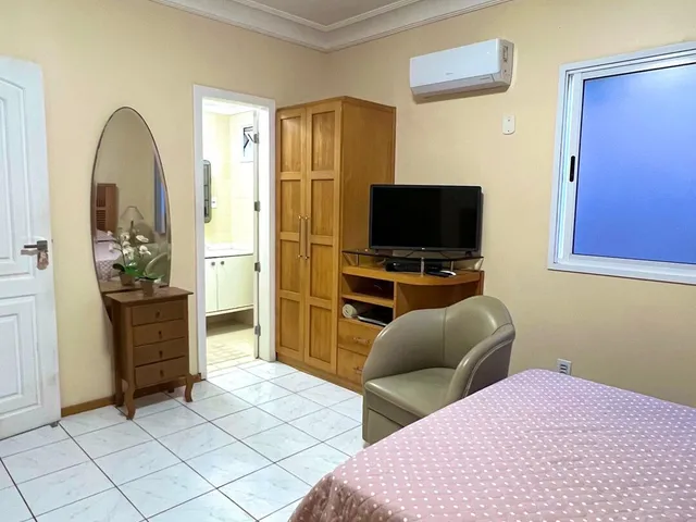 Imagem 4: Vendo Casa com 420m² no veredas Piatã piscina privativa, 5/4, 3 suítes, garagem