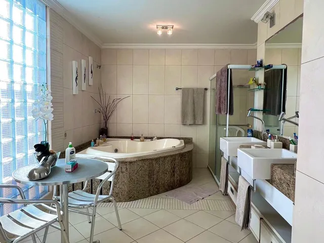 Imagem 13: Vendo Casa com 420m² no veredas Piatã piscina privativa, 5/4, 3 suítes, garagem