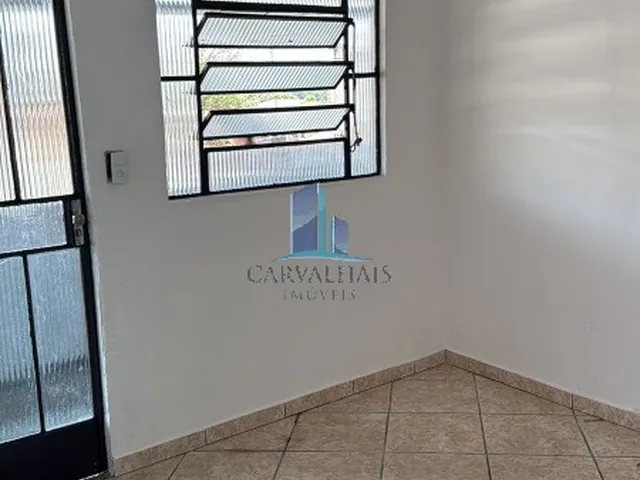 Imagem 3: Casa à venda em Contagem-MG, bairro Retiro: 2 quartos, 2 banheiros, 4 vagas, 360,00 m²