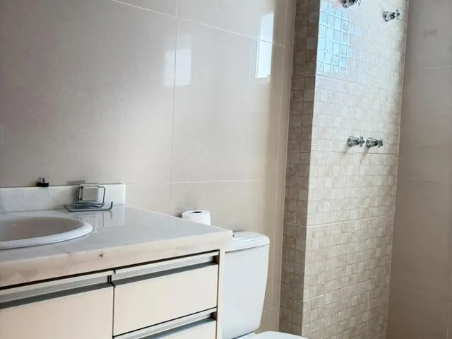 Imagem 7: Casa em Condomínio Mobiliada para Locação em Chácara Ondina, Sorocaba com 3 Suítes e